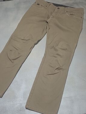 Kuhl Men's Khaki Tactical Chino Pants - Light Brown